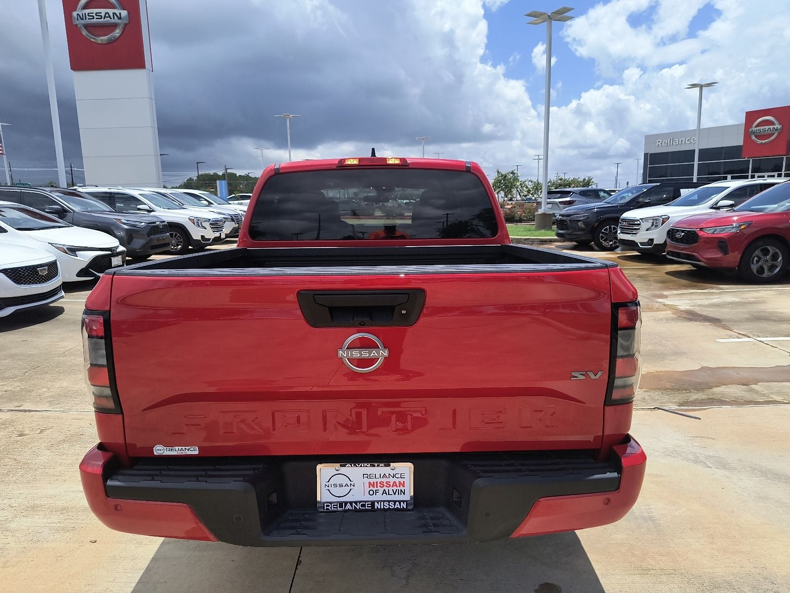 2024 Nissan Frontier SV