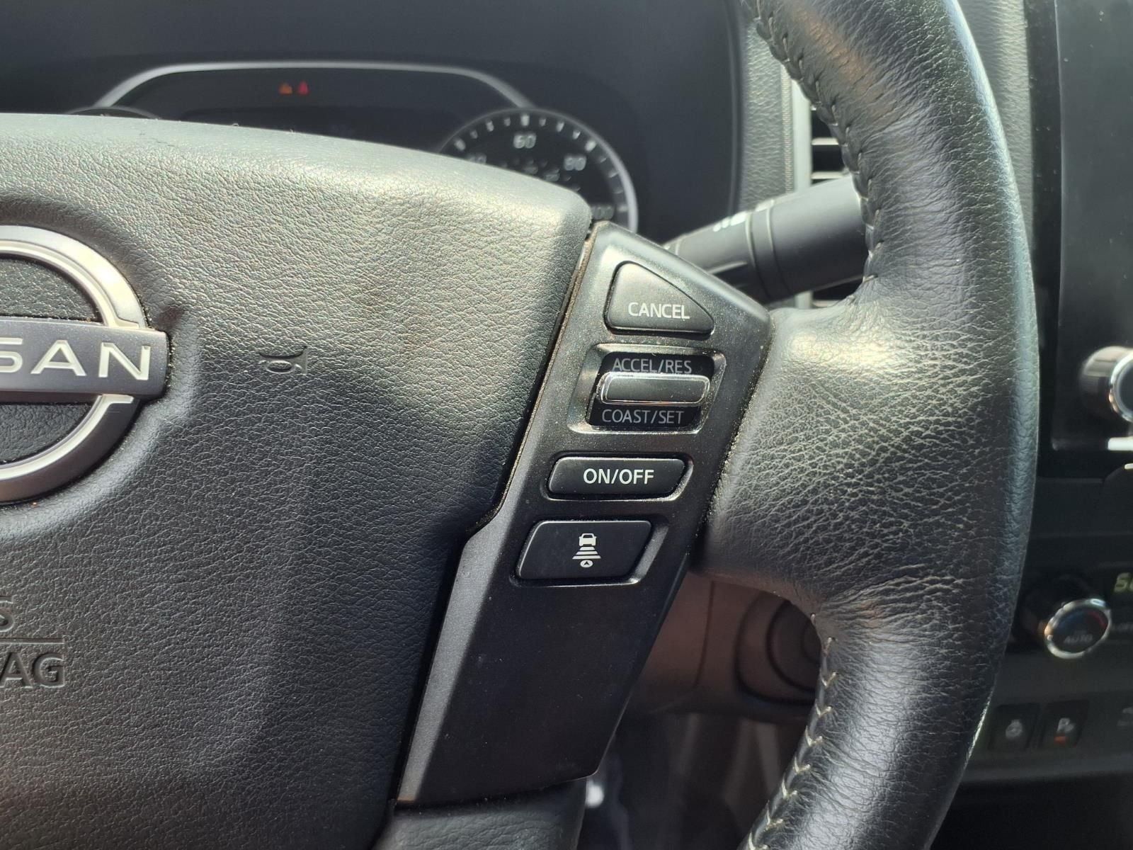 2023 Nissan Frontier SV