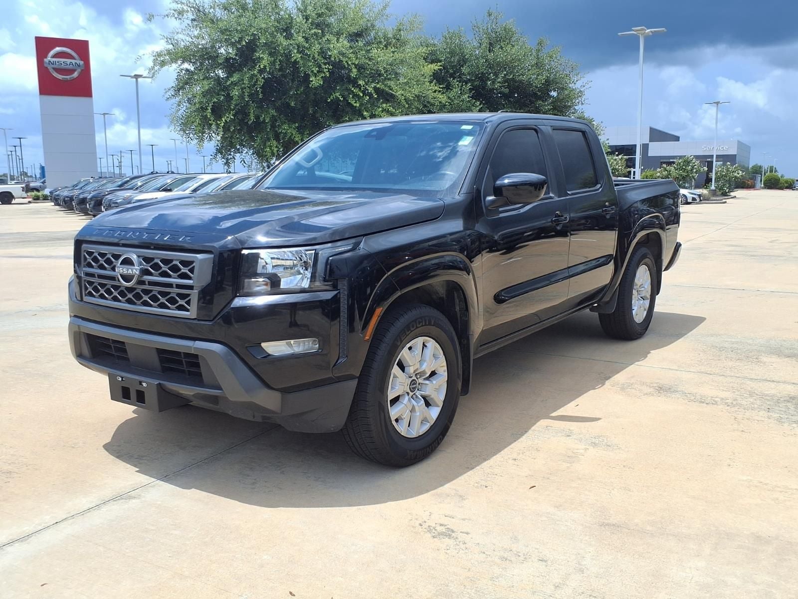 2023 Nissan Frontier SV