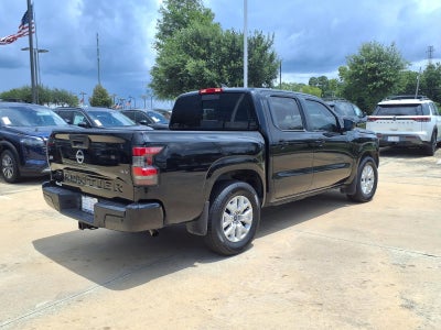2023 Nissan Frontier SV