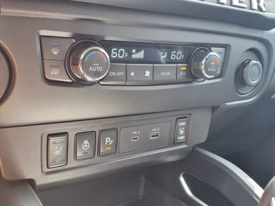 2025 Nissan Frontier SV