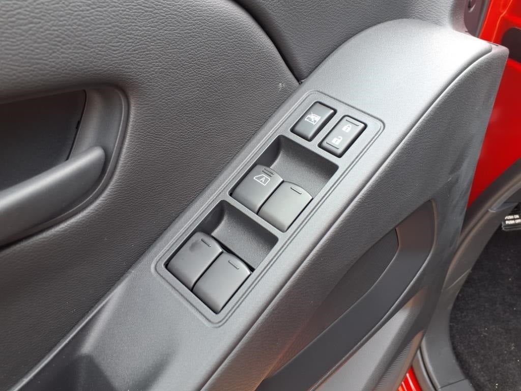 2025 Nissan Frontier S