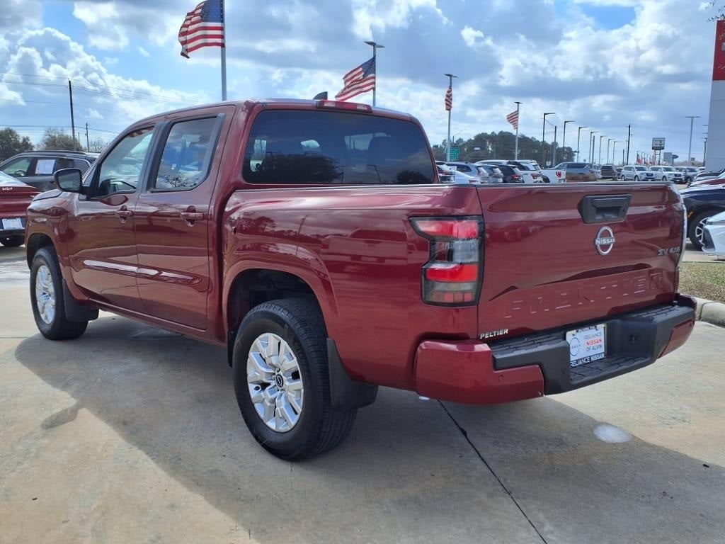 2023 Nissan Frontier SV