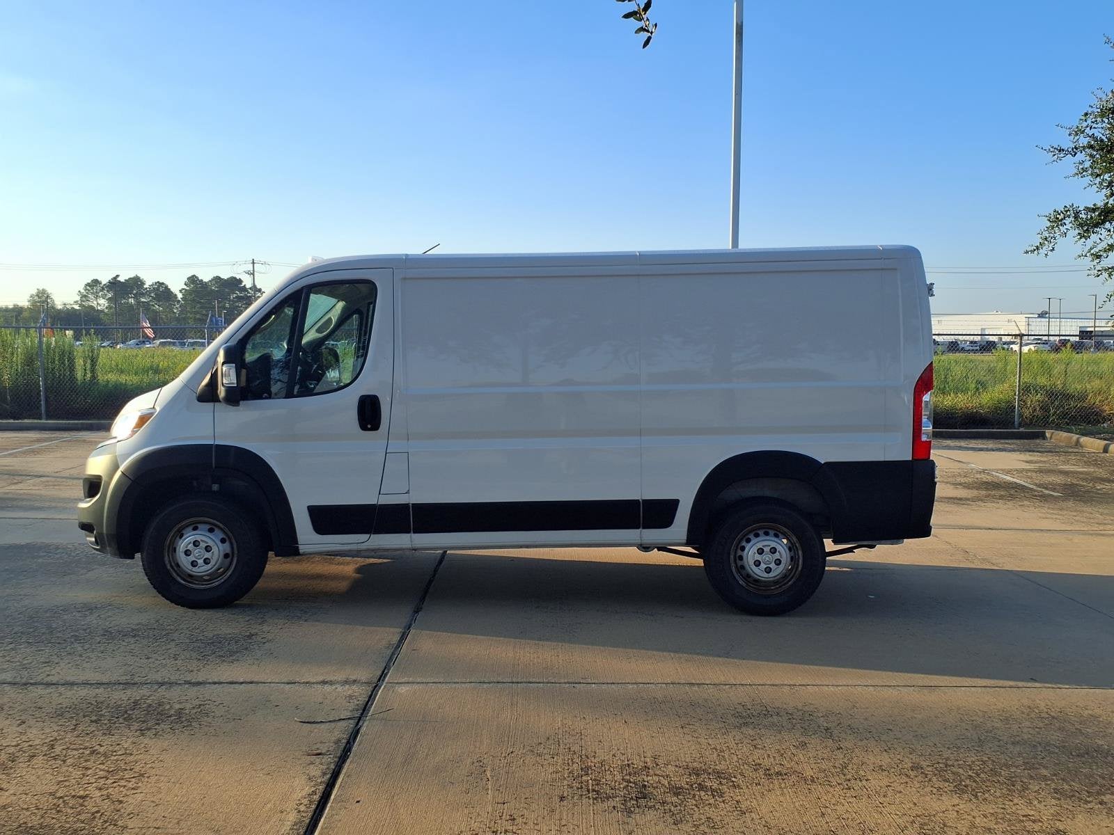 2025 RAM ProMaster 2500 Base