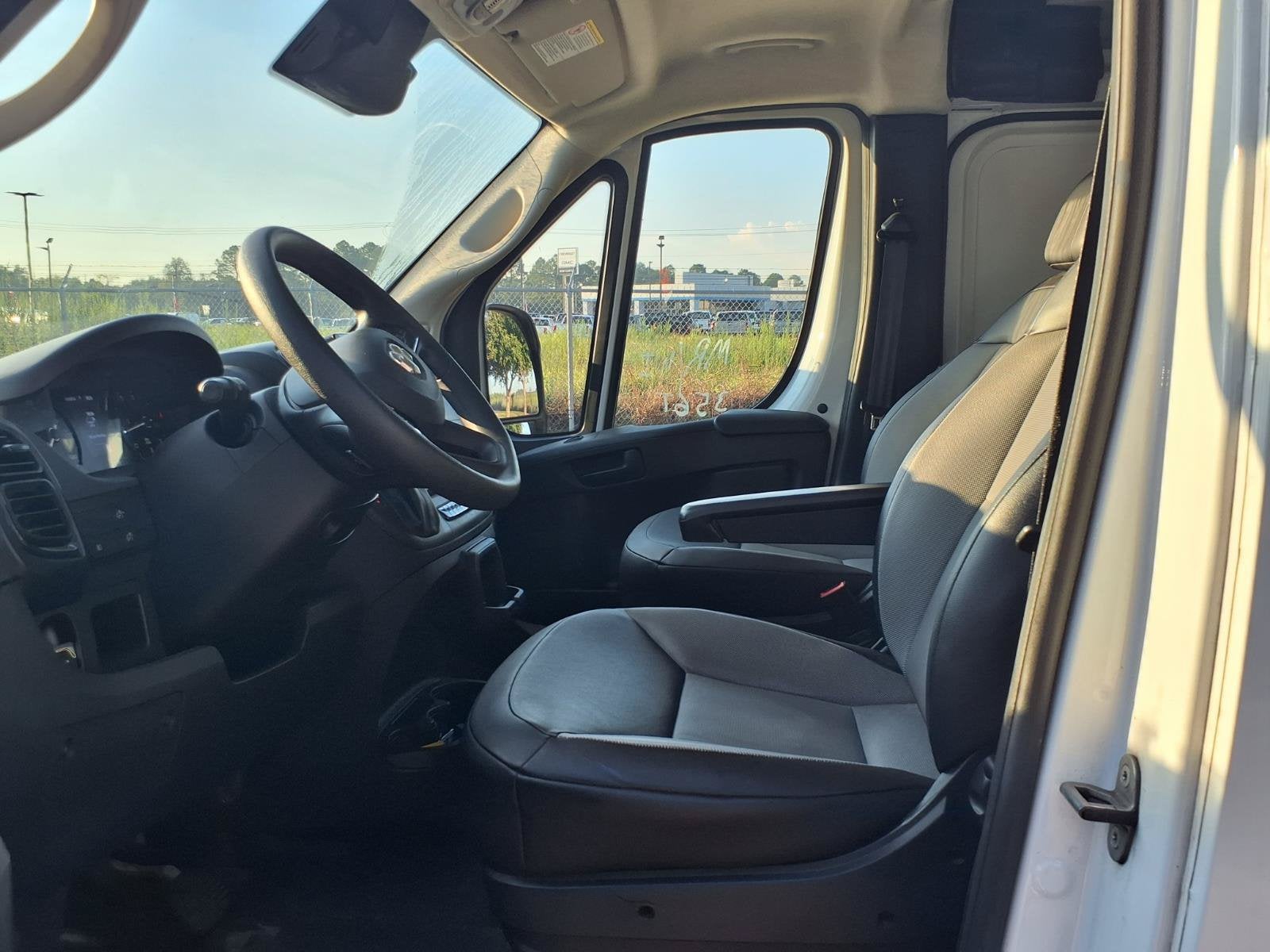 2025 RAM ProMaster 2500 Base