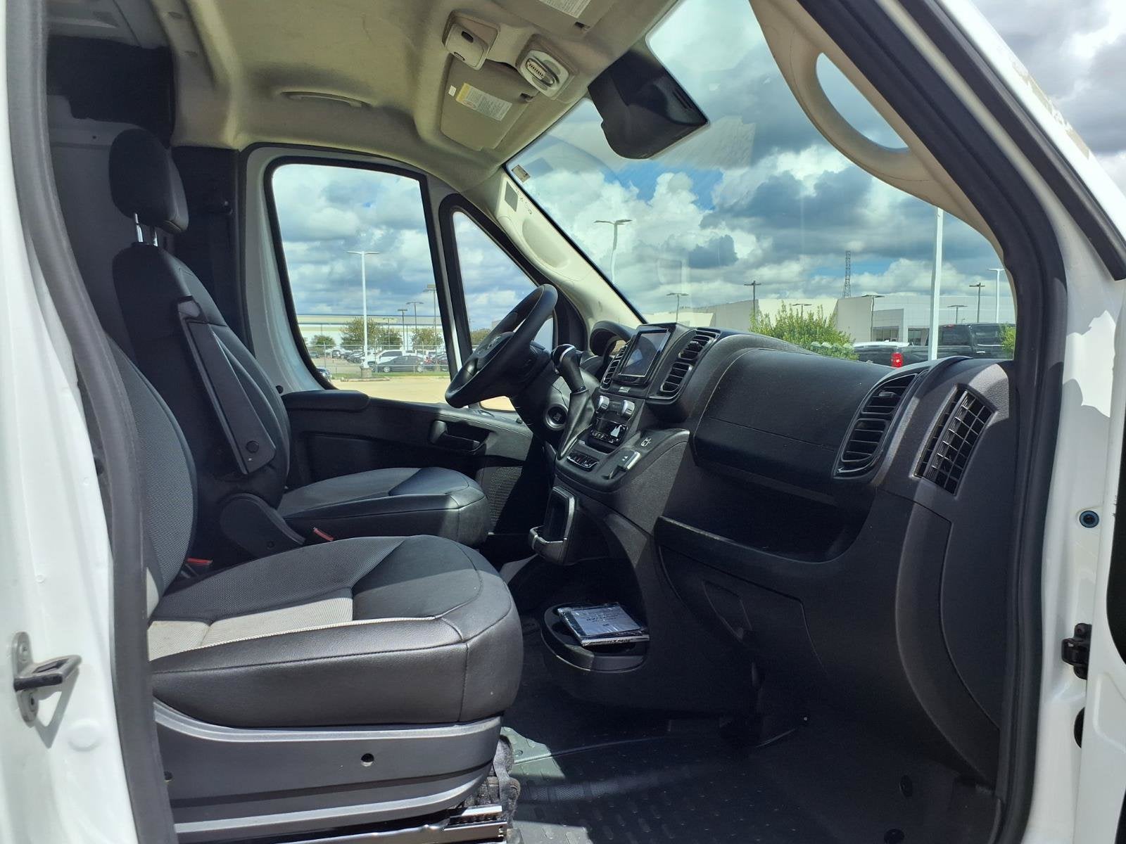 2025 RAM ProMaster 2500 Base