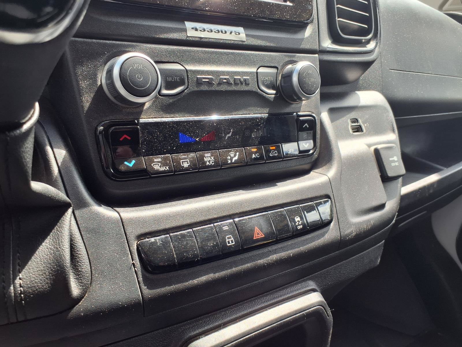 2025 RAM ProMaster 2500 Base