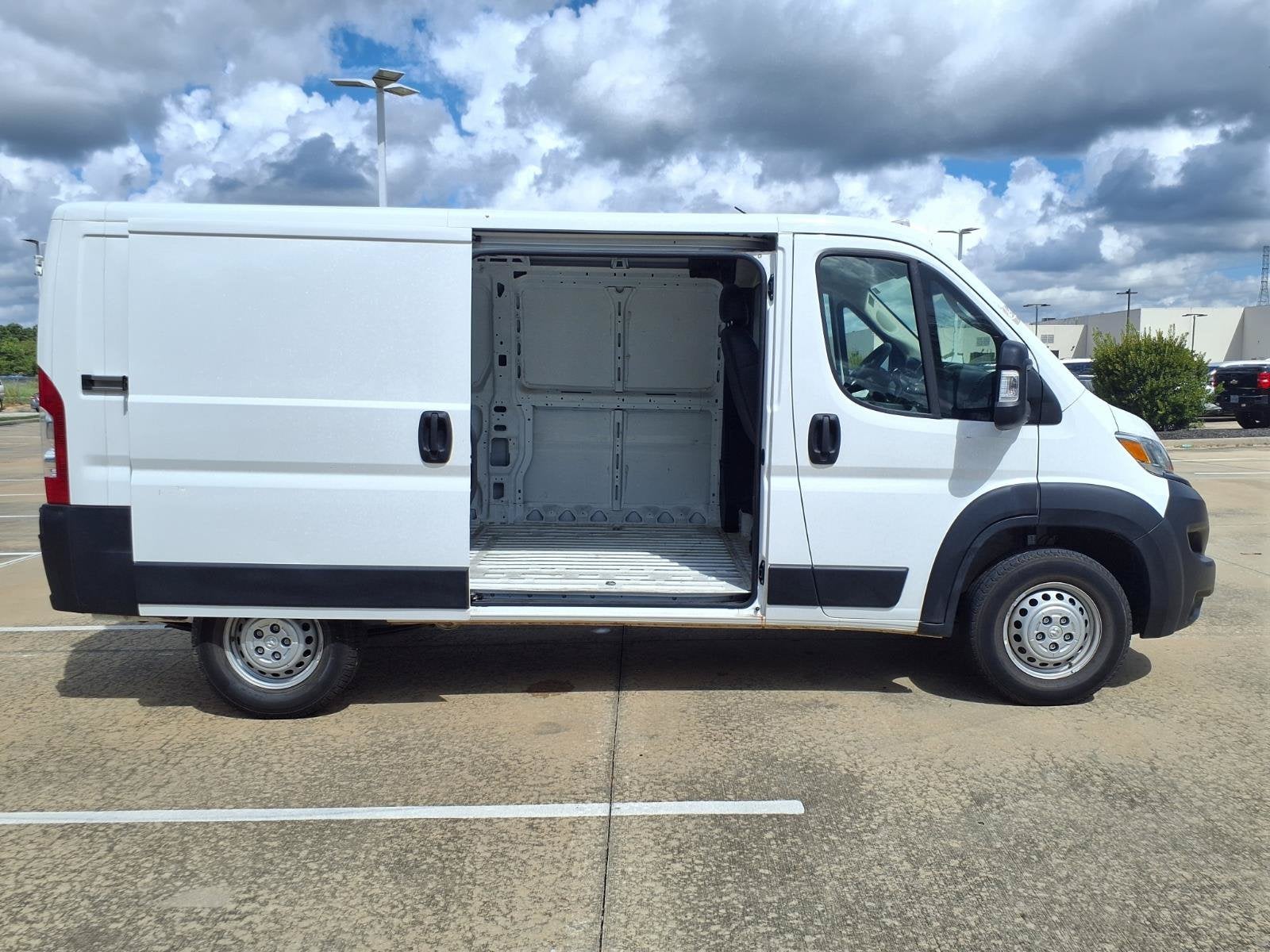 2025 RAM ProMaster 2500 Base