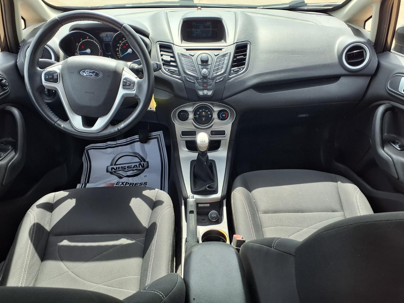 2015 Ford Fiesta SE