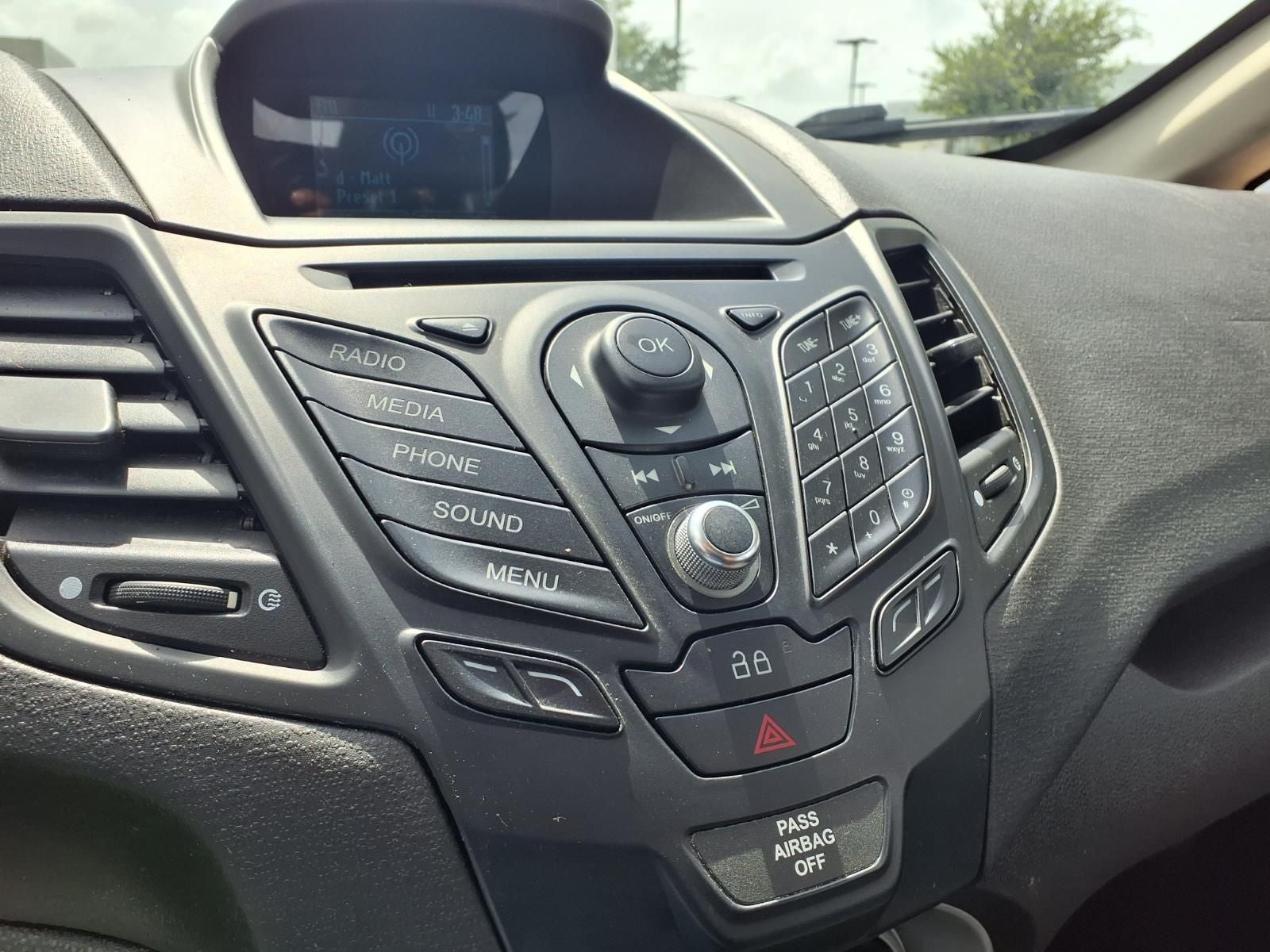 2015 Ford Fiesta SE