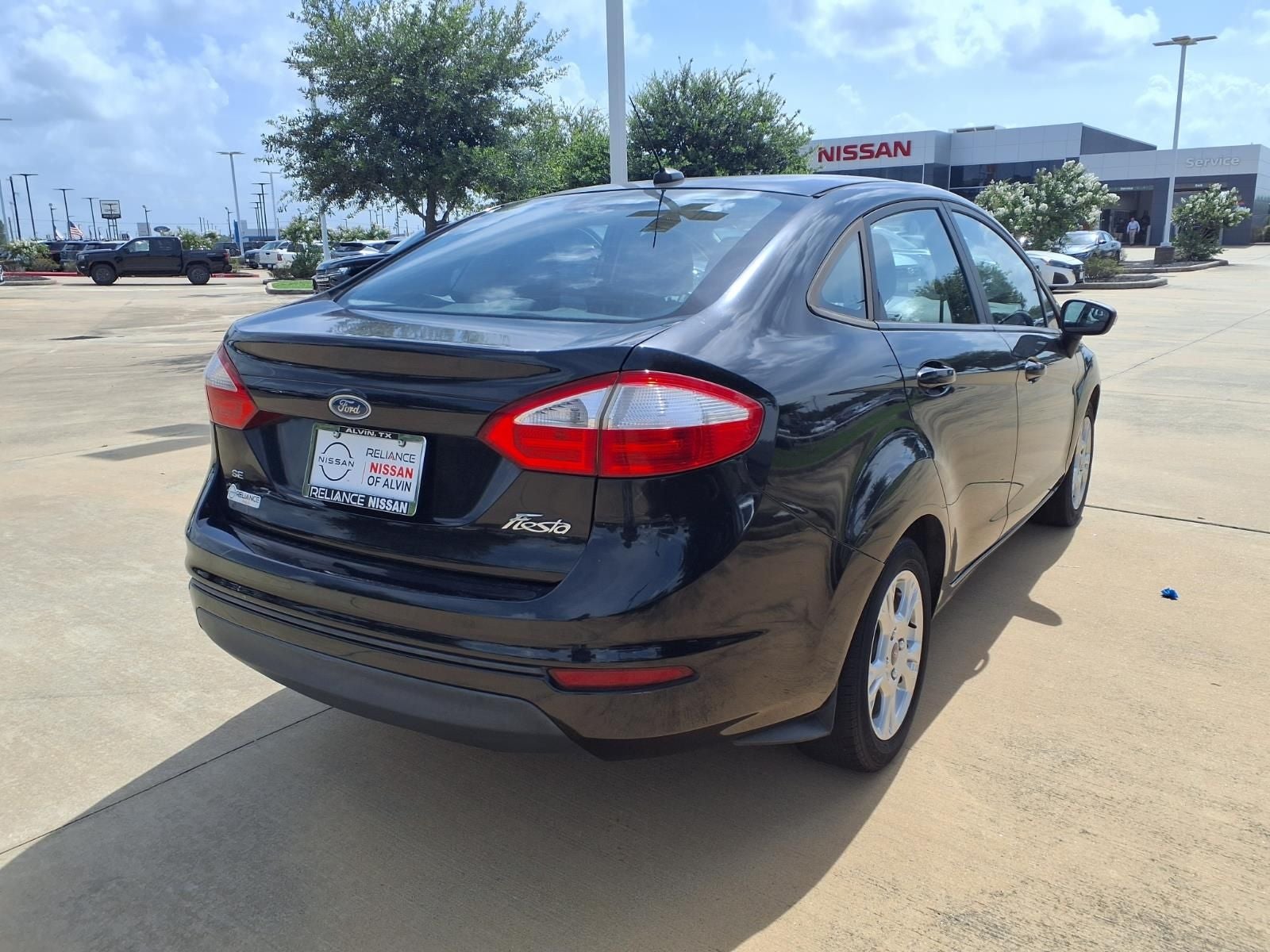 2015 Ford Fiesta SE