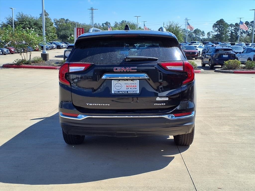2023 GMC Terrain SLT