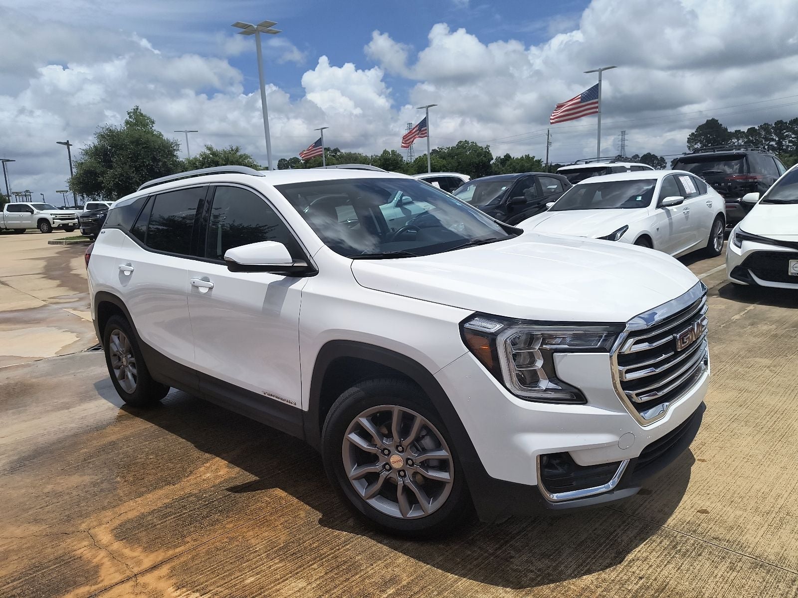 2024 GMC Terrain SLT