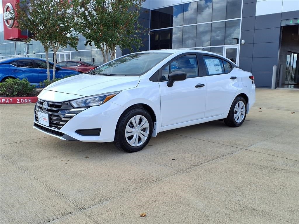 2025 Nissan Versa 1.6 S