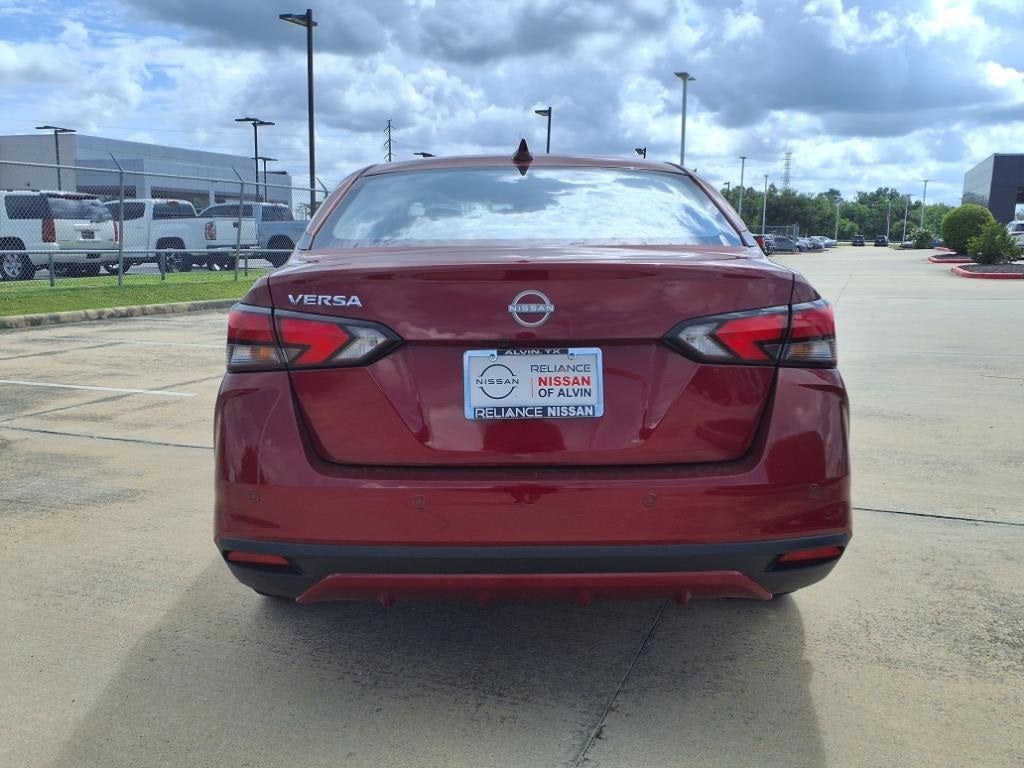 2025 Nissan Versa 1.6 SV