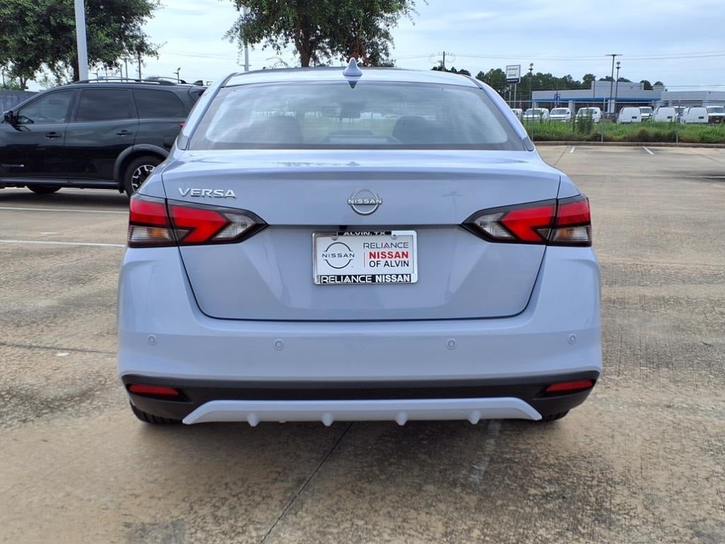 2025 Nissan Versa 1.6 SV