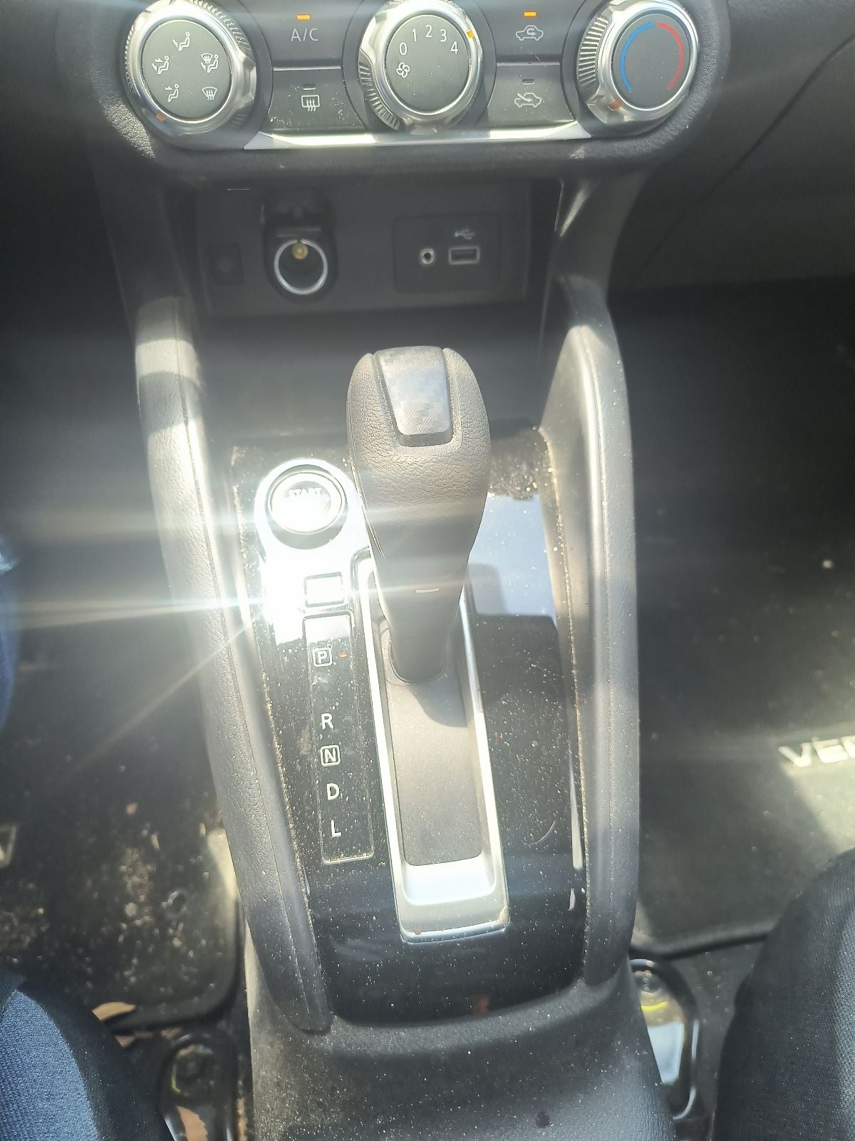 2024 Nissan Versa 1.6 SV