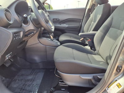 2025 Nissan Kicks Play S