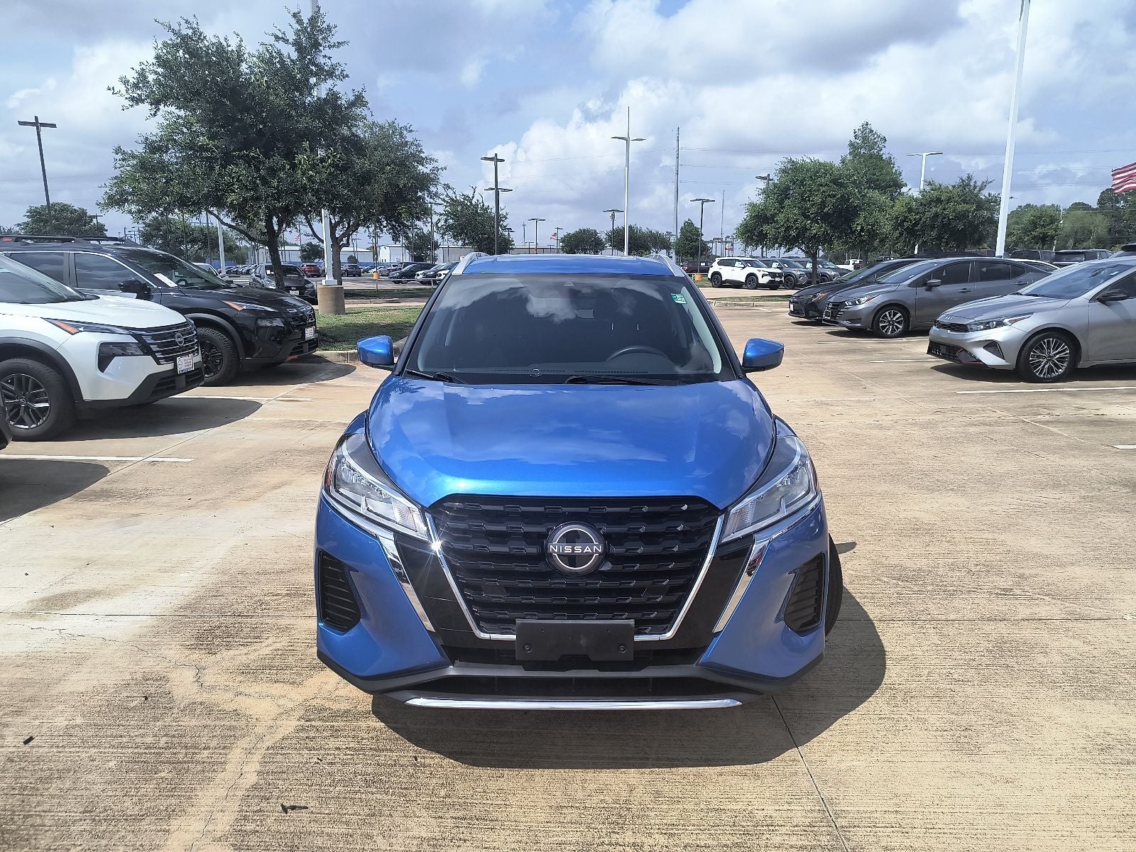 2024 Nissan Kicks SV