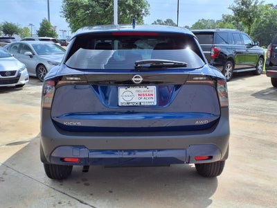 2025 Nissan Kicks S