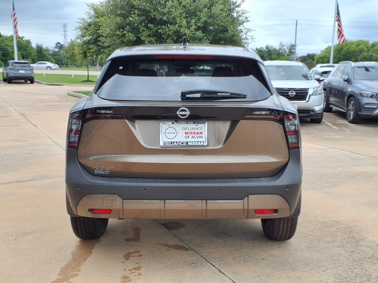 2026 Nissan Kicks S