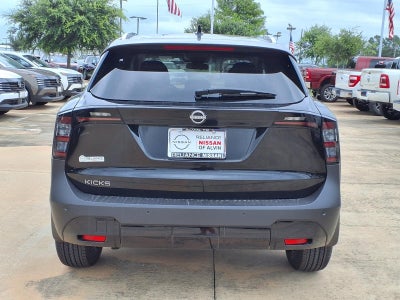 2026 Nissan Kicks SV