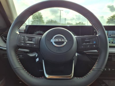 2025 Nissan Kicks SR