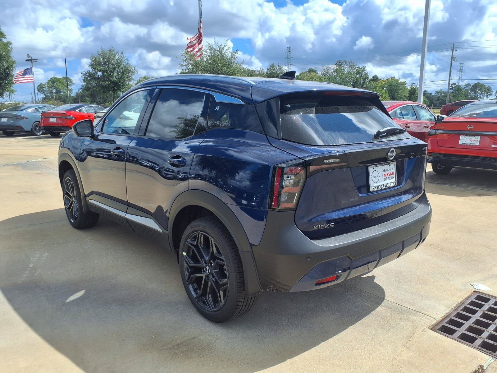 2027 Nissan Kicks SR