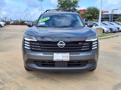 2025 Nissan Kicks SR