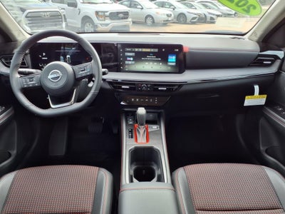 2025 Nissan Kicks SR