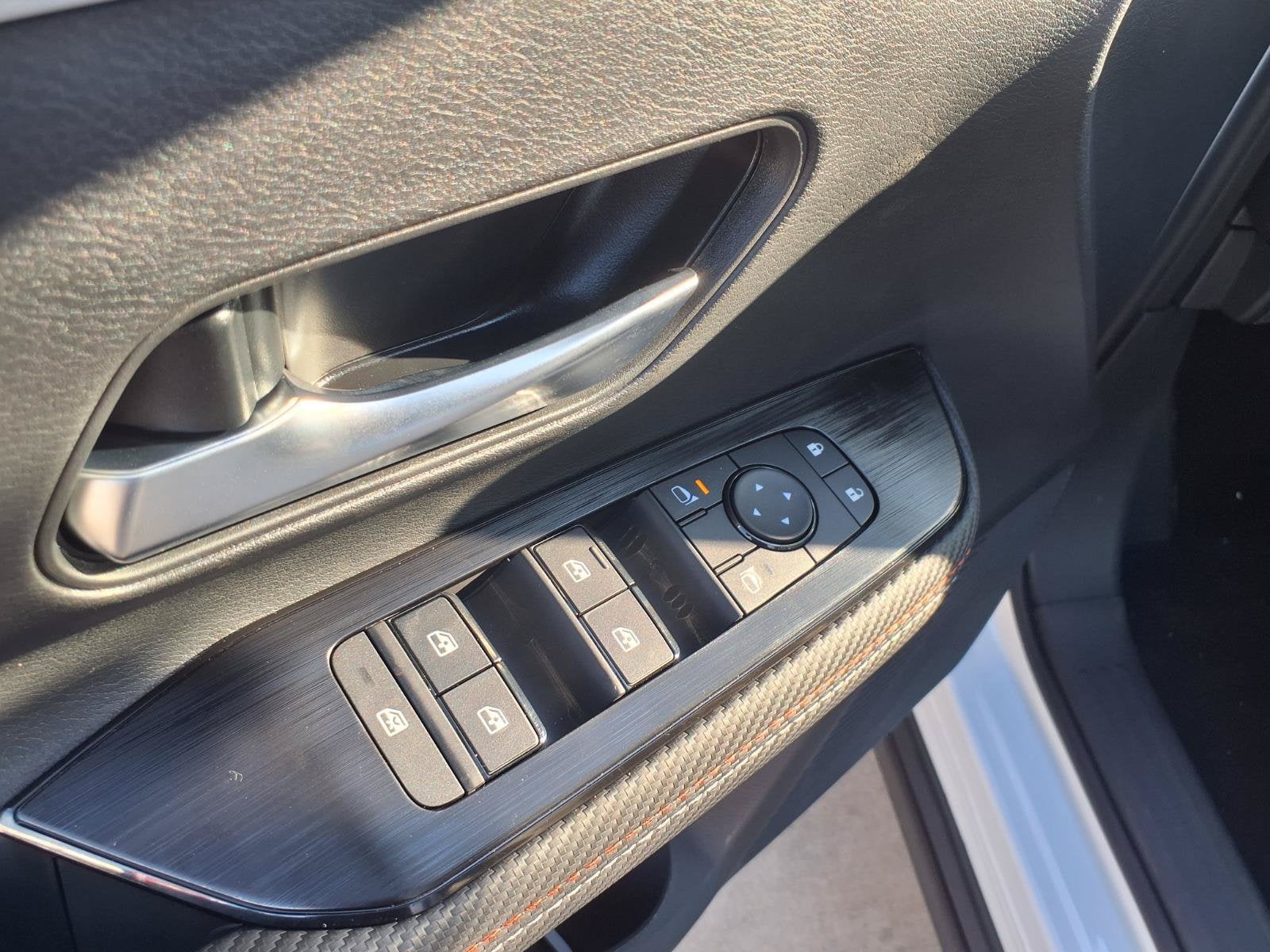 2027 Nissan Kicks SR