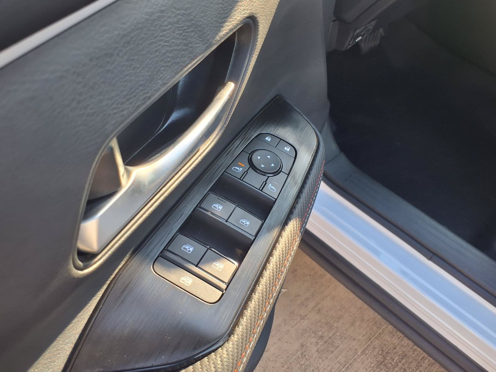 2027 Nissan Kicks SR