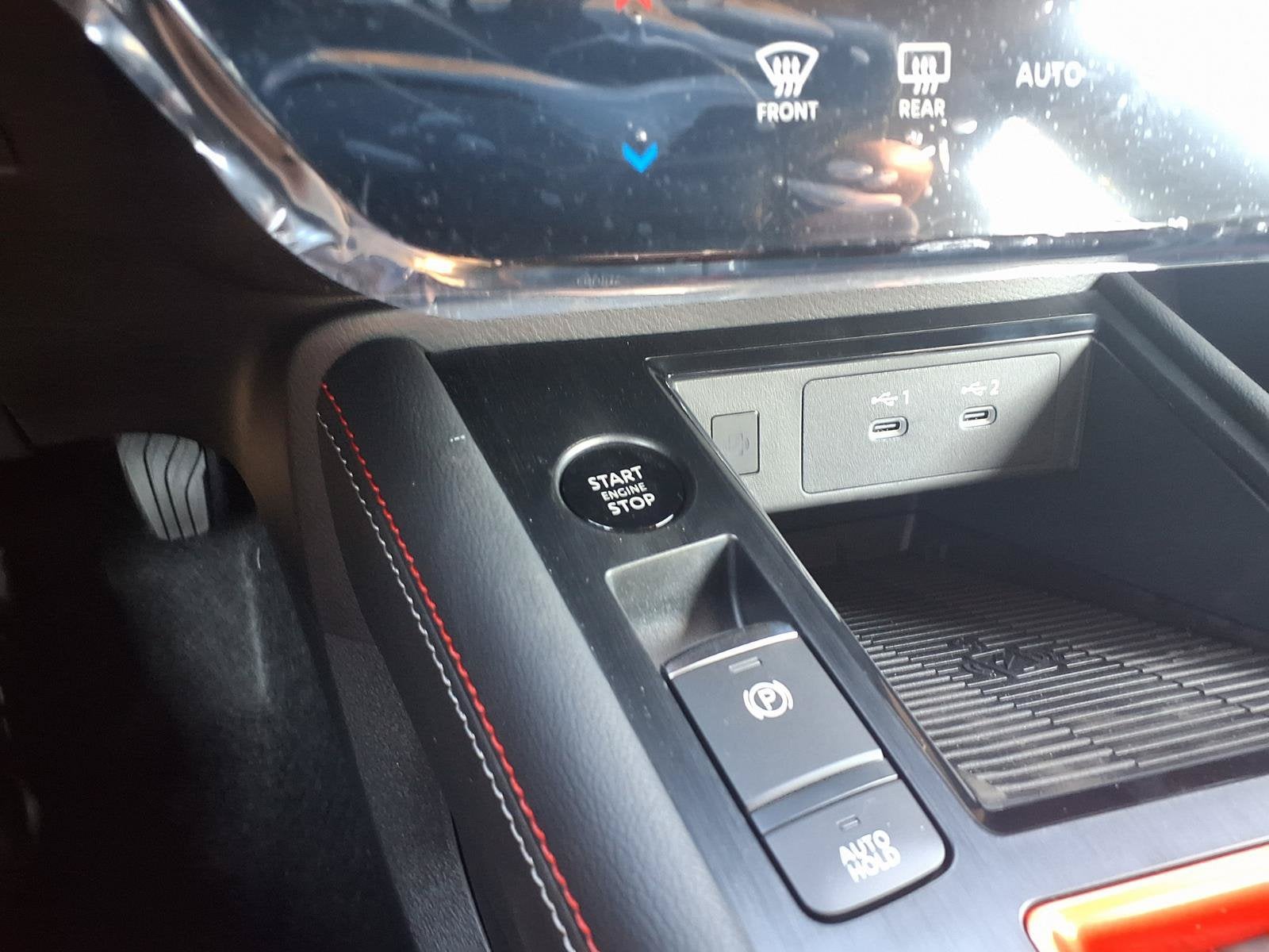 2027 Nissan Kicks SR
