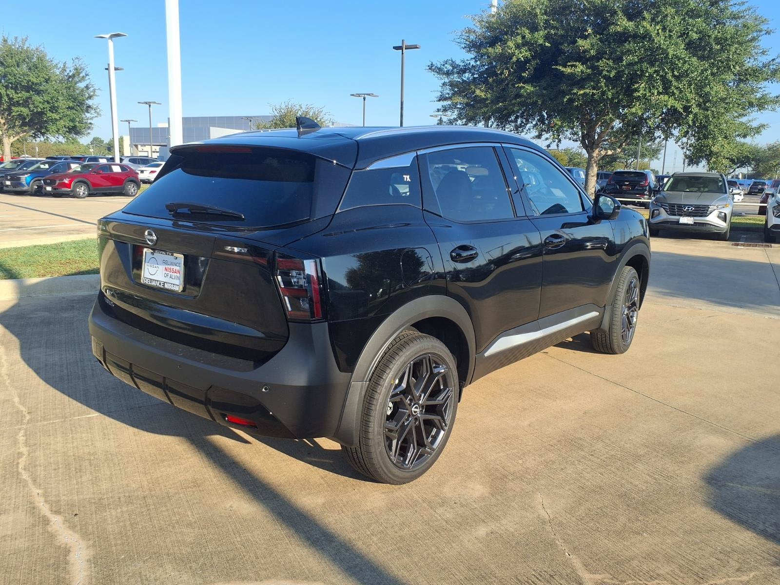 2027 Nissan Kicks SR