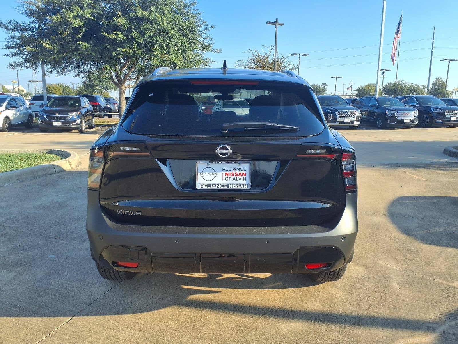 2027 Nissan Kicks SR