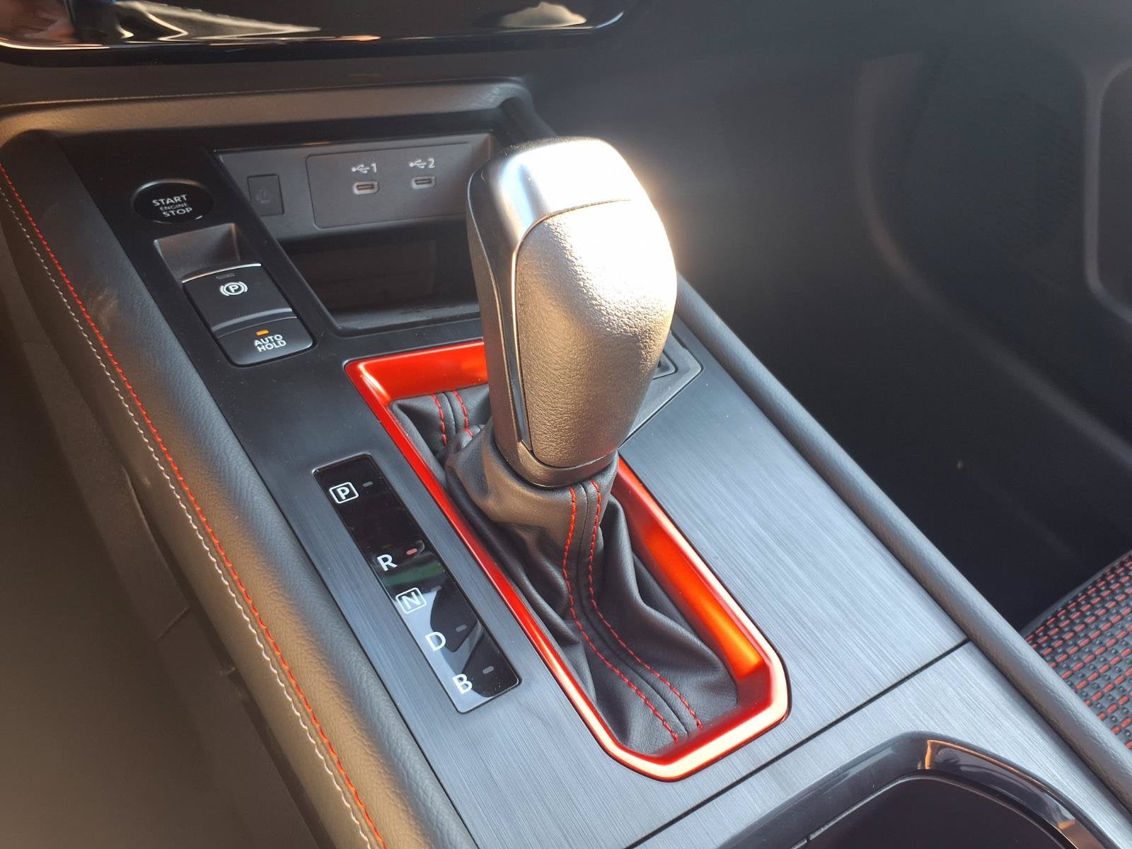 2027 Nissan Kicks SR