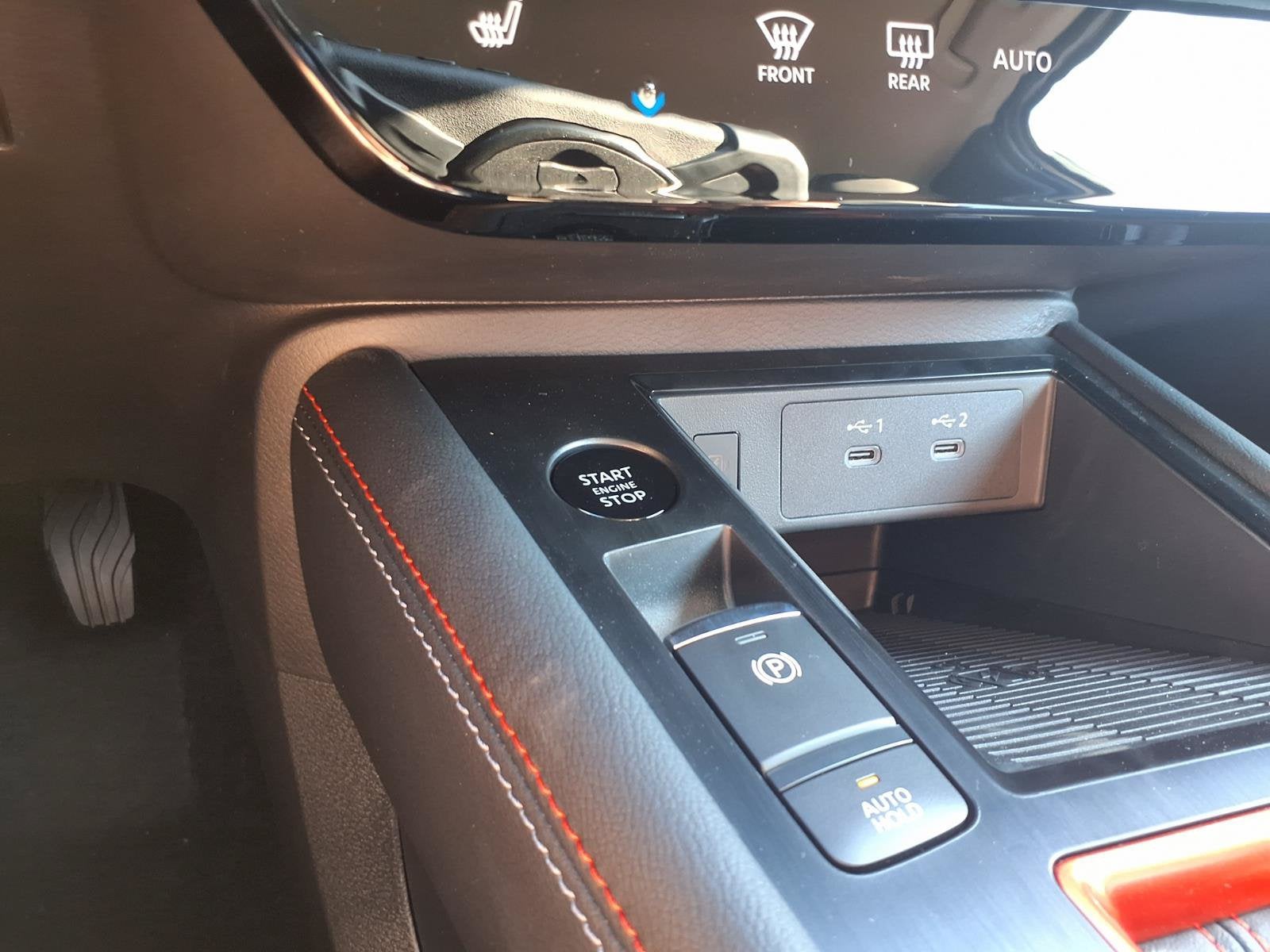 2027 Nissan Kicks SR