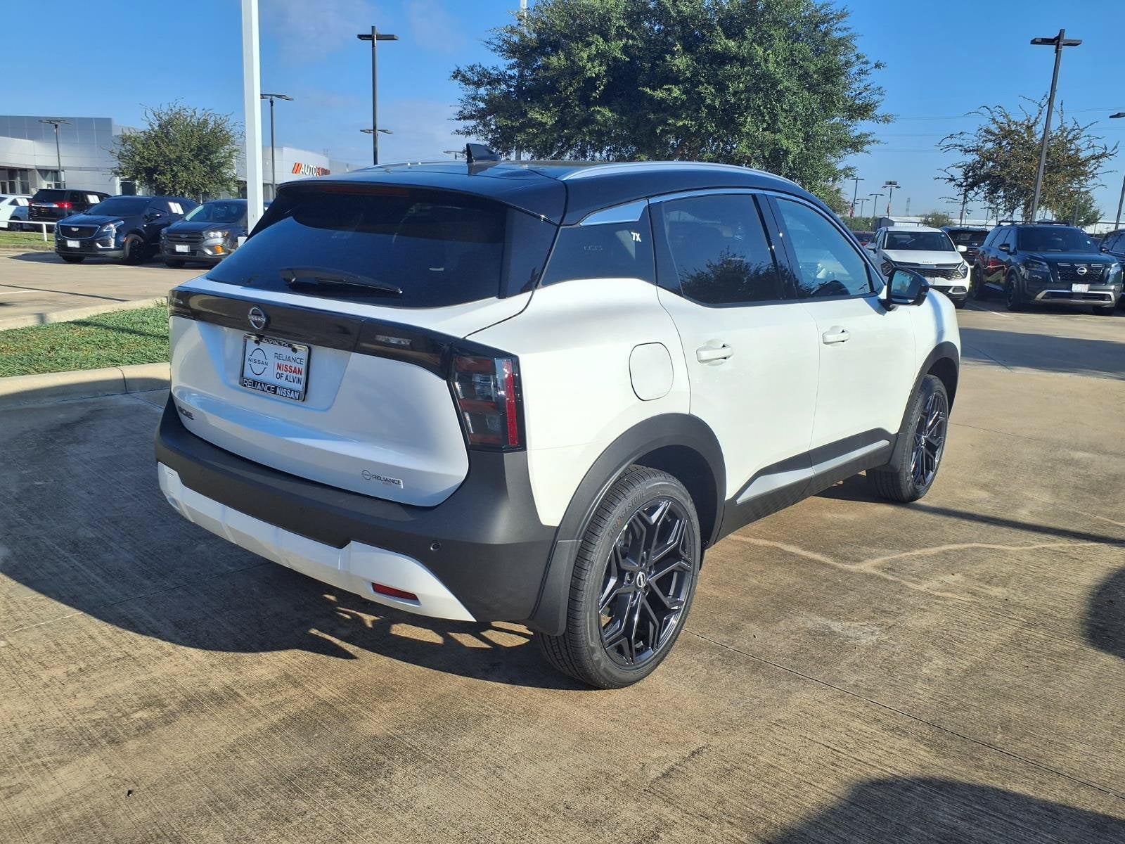 2027 Nissan Kicks SR