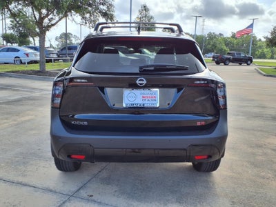 2025 Nissan Kicks SR
