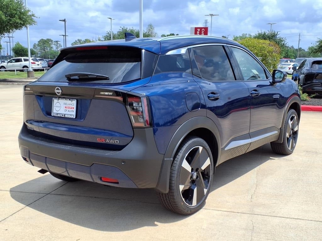 2025 Nissan Kicks SR