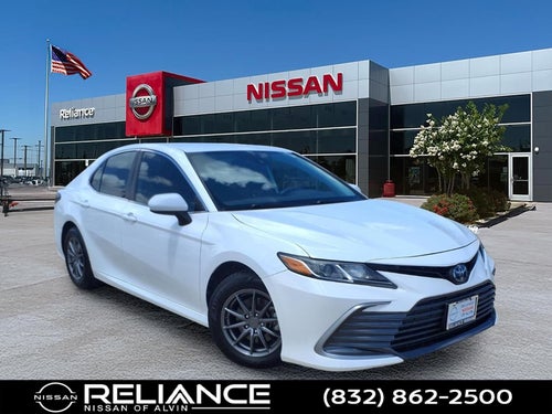 2022 Toyota Camry Hybrid LE