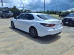 2022 Toyota Camry Hybrid LE
