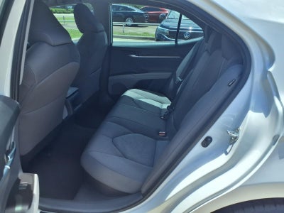 2022 Toyota Camry Hybrid LE