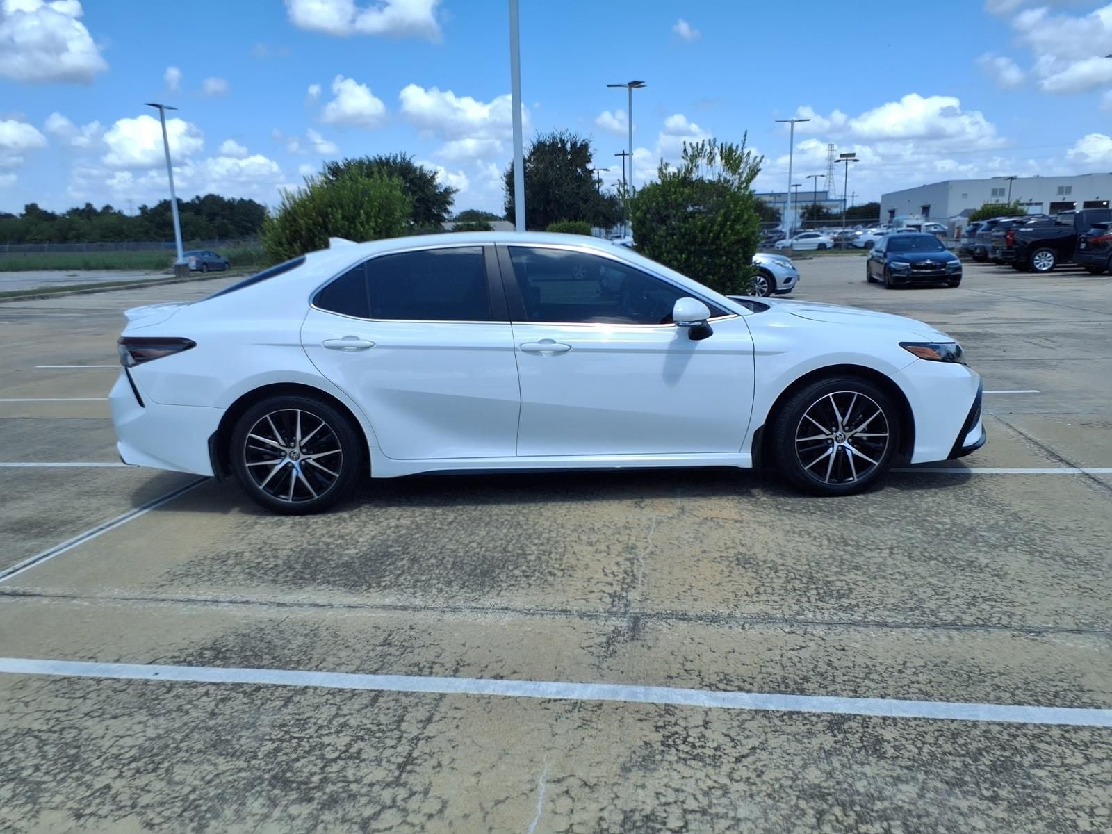 2024 Toyota Camry SE