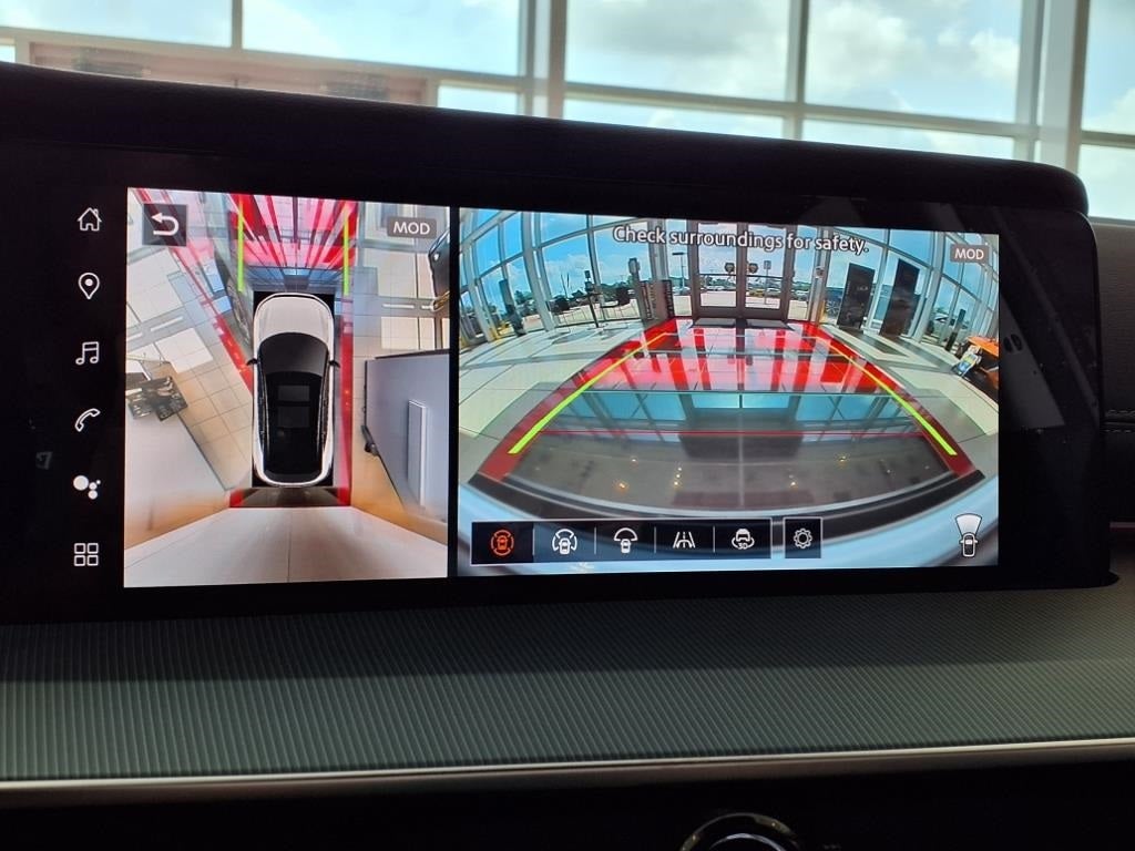 2025 Nissan Murano SL