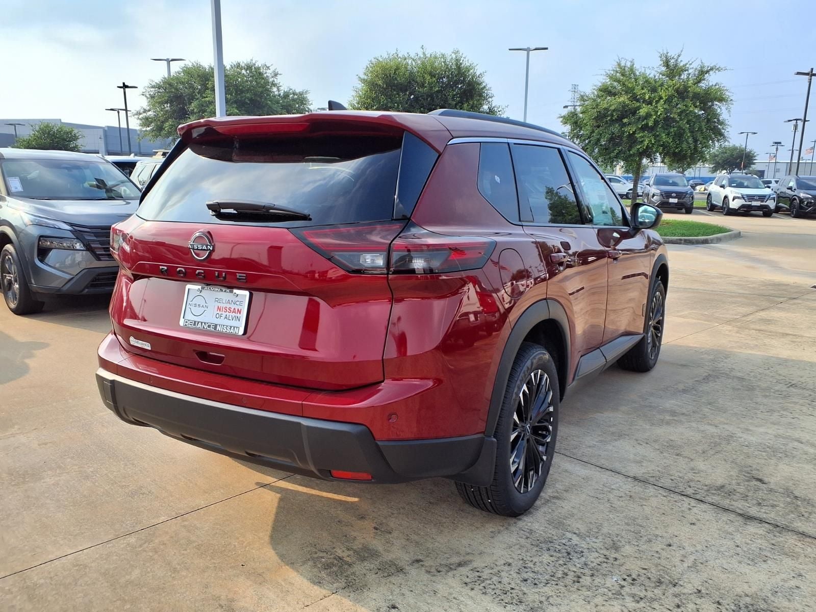 2026 Nissan Rogue Dark Armor