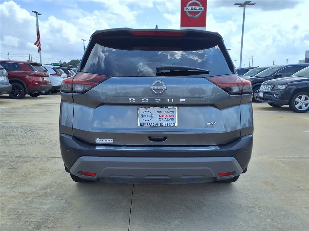 2022 Nissan Rogue SV