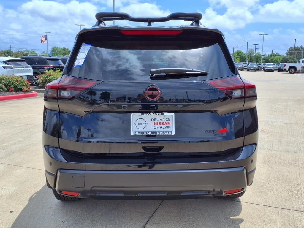 2025 Nissan Rogue Rock Creek