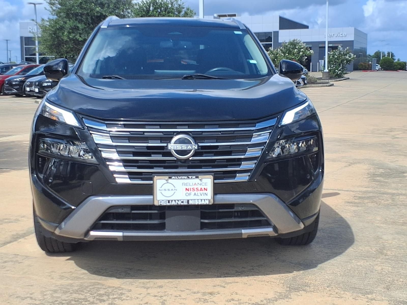 2024 Nissan Rogue SL