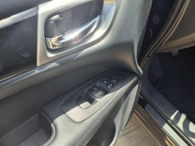 2020 Nissan Pathfinder S